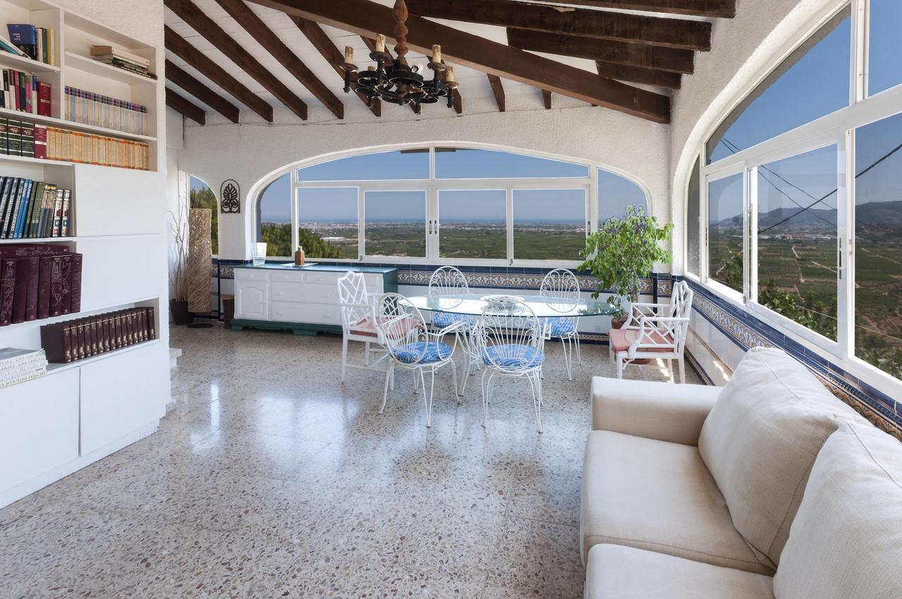 Llumicel Villa Ador Exterior photo